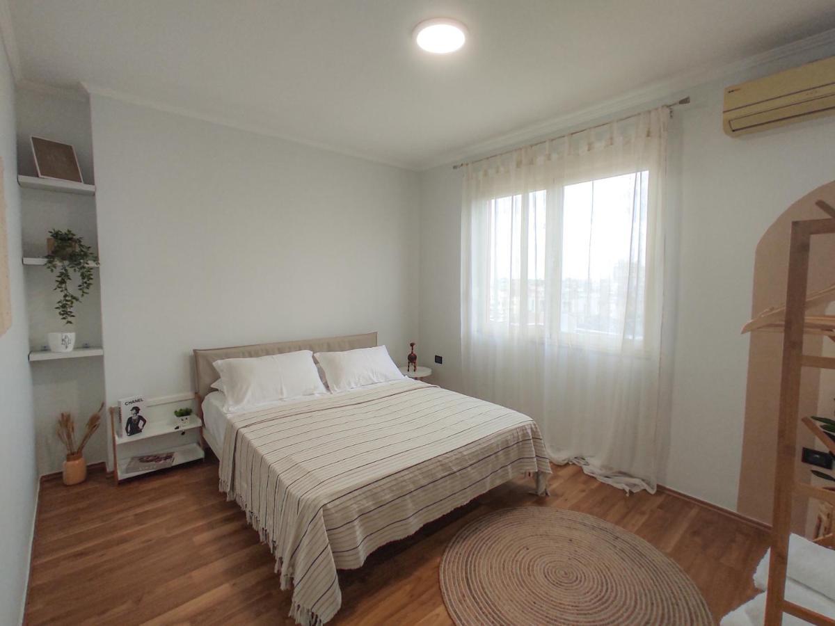 Boho Style In Center Of Tirana Apartment ภายนอก รูปภาพ