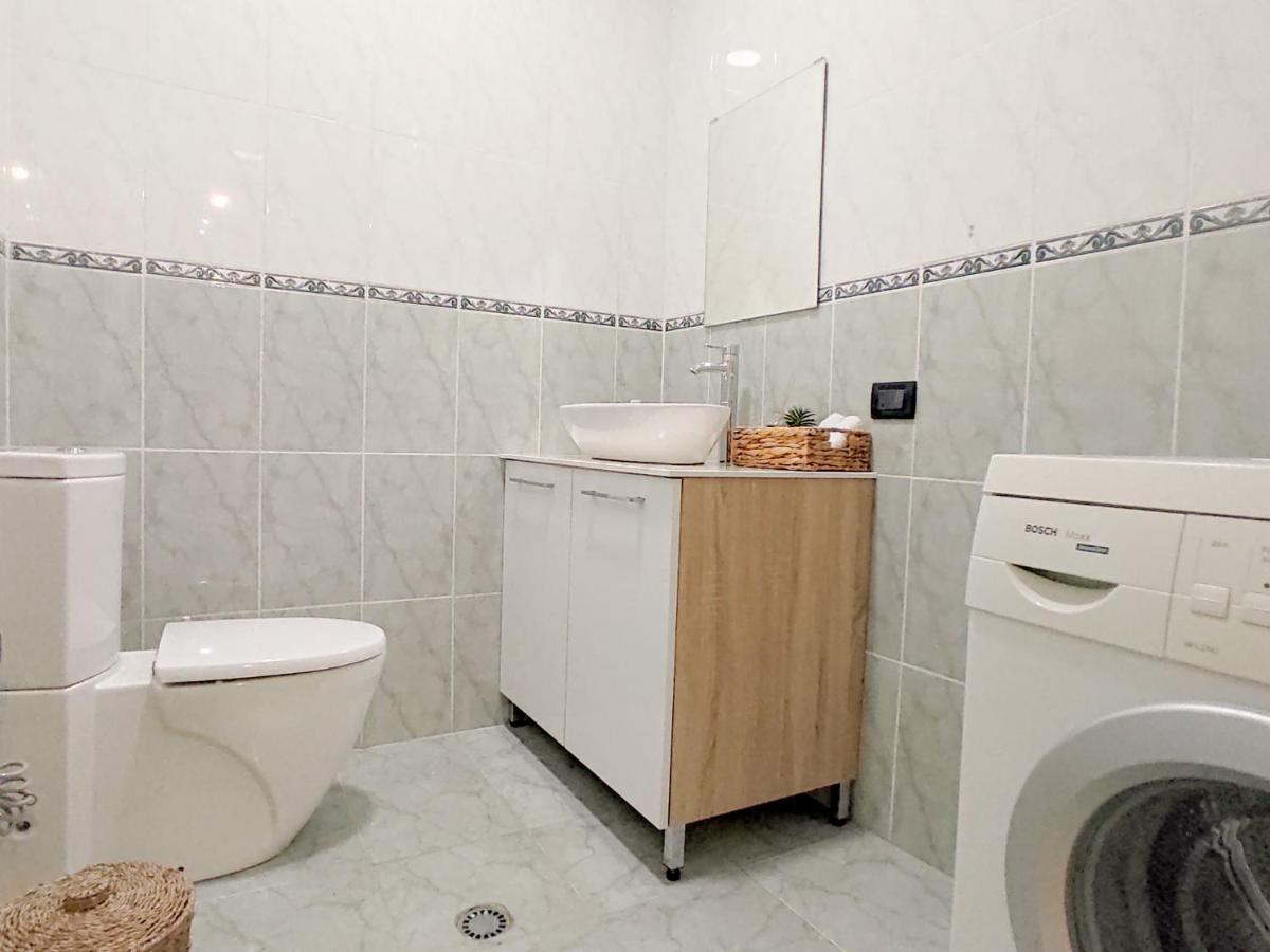 Boho Style In Center Of Tirana Apartment ภายนอก รูปภาพ